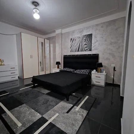 Apartamento Black&white *
