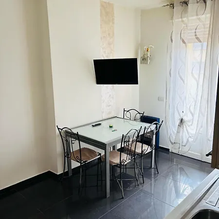 Apartman Black&white *