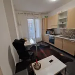 Apartment Black&white Sanremo