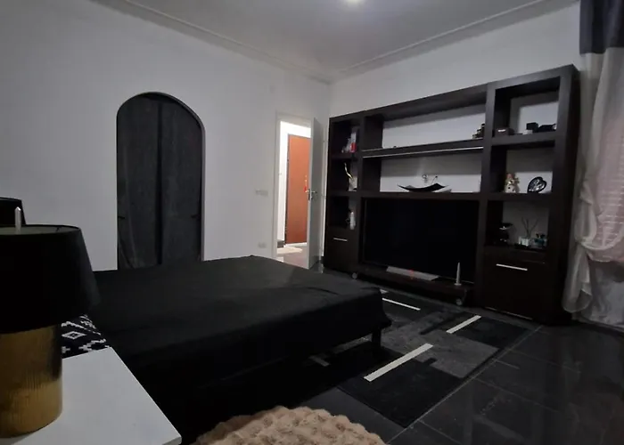 Black&white Apartman *